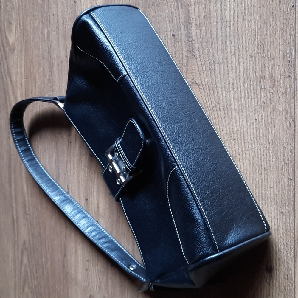Handbag - Picture 14 of 16